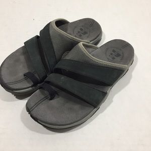 Women’s Merrell Flip Flip Sandal Shoes 7